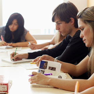Aprende idiomas con Cursos de idiomas en el extranjero a medida