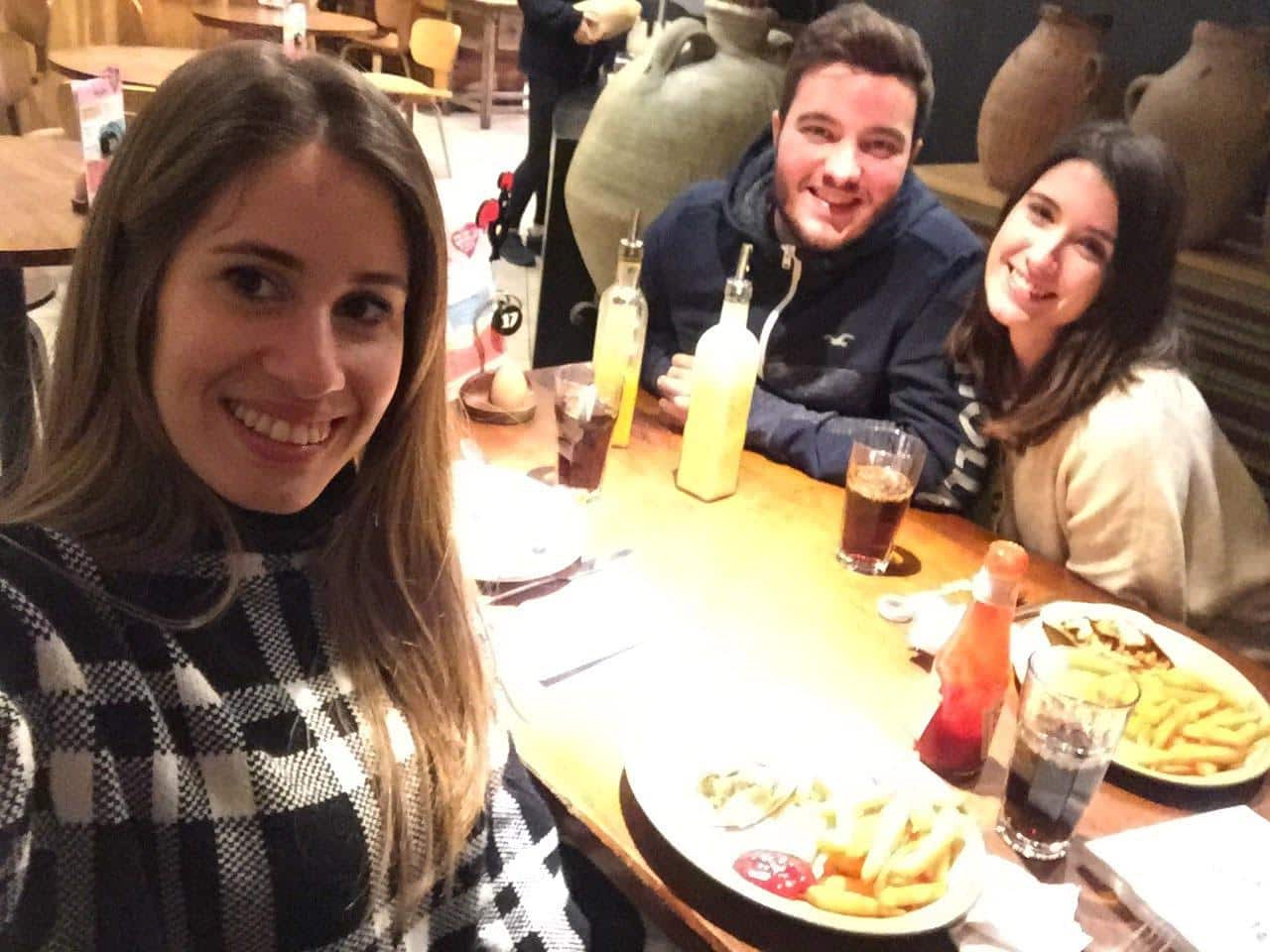 au pair con amigos